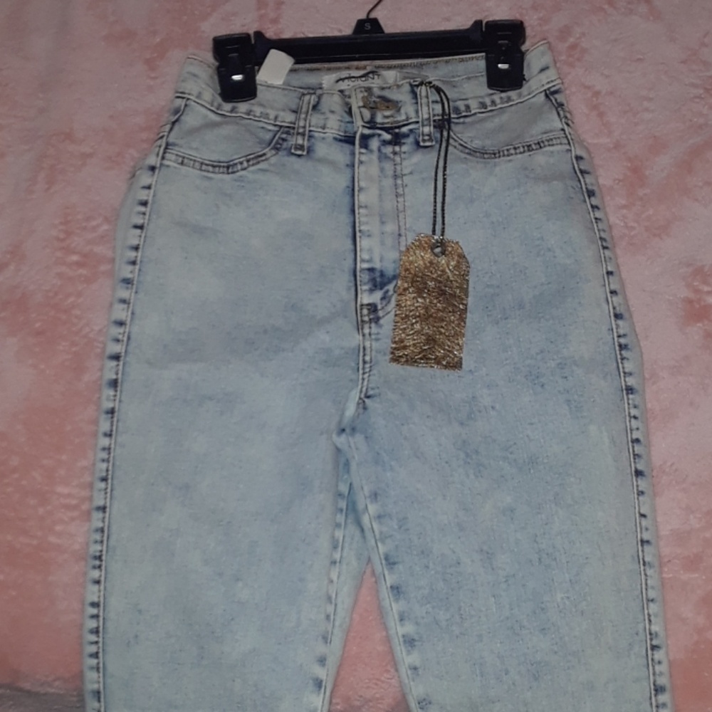Fashion nova vibrant jeans